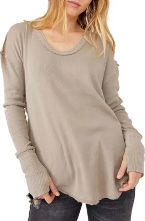 Free People Colby Raw Edge Top in Atmosphere Pullover Size Large NEW‎ thumbnail 1