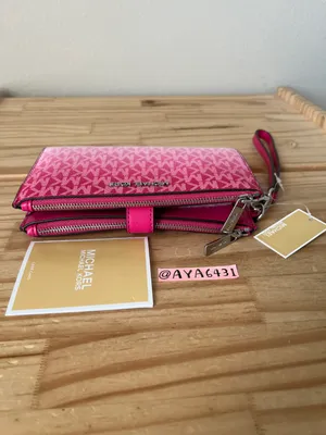 Wallet thumbnail 4