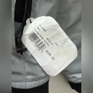 NWT $195 Bandier Equinox All Access Reversible Bomber Ski Jacket Platinum Large thumbnail 2