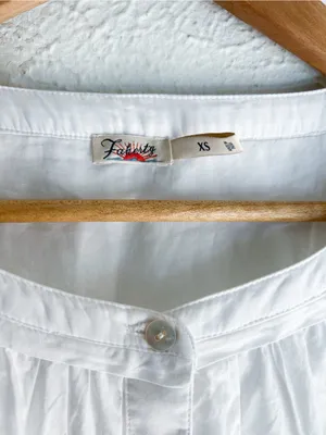 Faherty Enna White Cotton Lave Pintuck Top XS Cottagecore Prairie Peasant Blouse thumbnail 4
