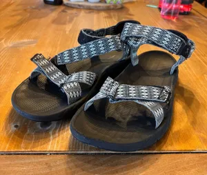 Magellan womens River 11 sport sandals black/white 10 thumbnail 1