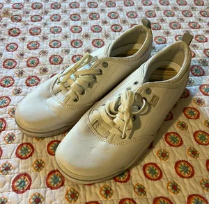 Keds Original White Lace Up Sneaker size 7.5 thumbnail 1