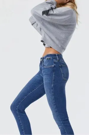 Mavi Jeans Alexa Mid Rise Skinny Womens Size 30 Stretch Denim thumbnail 1