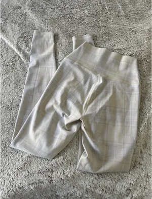 Alo Full-Length Yoga Leggings thumbnail 2