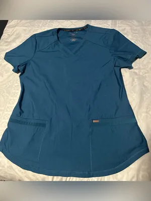 Cherokee women top scrub size medium thumbnail 3