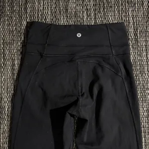 Lululemon Groove Pant Flare *Full-On Luxtreme 31” Legging Size 4 thumbnail 6