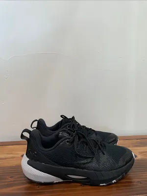 Women’s Under Armour UA HOVR Ascent Basketball Shoes 9 Black White 3025680 001 thumbnail 7