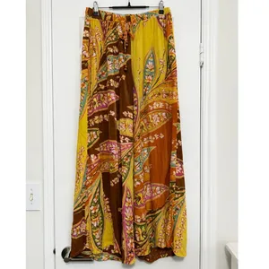 Haute Hippie Style Floral Paisley Print Wide Leg Pants Medium Wooden Bead Tie thumbnail 2