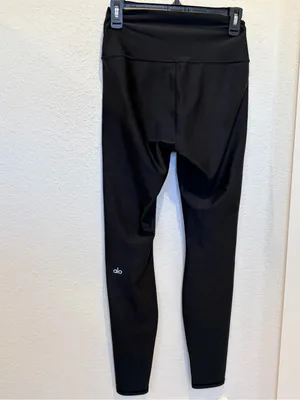 Alo Yoga Airlift High Waist Midi Leggings In Black Size M thumbnail 6