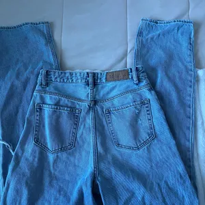 PacSun Light Blue 90’s Boyfriend Denim Jeans thumbnail 8