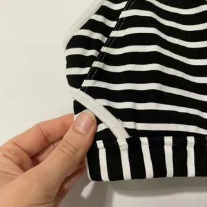 Athleta Black White Striped Wireless Sports Bra Womens XS Athletic Classic Gym thumbnail 4