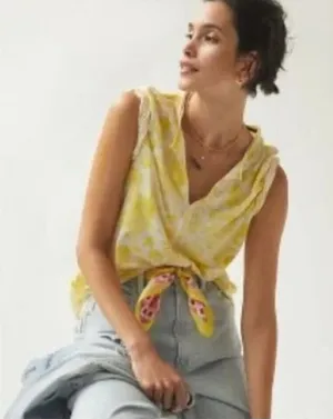 Anthropologie Pilcro EUC Women's Yellow Floral Short Sleeve V-Neck Top L thumbnail 1