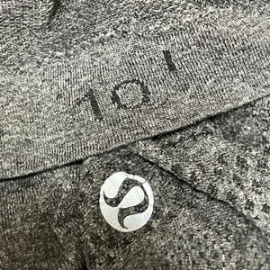 Lululemon Swiftly Tech Gray Long Sleeves Thumbholes Athletic Tee T-shirt Top 10 thumbnail 4