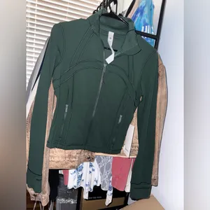 Lululemon Define Cropped Jacket - Legacy Green thumbnail 10