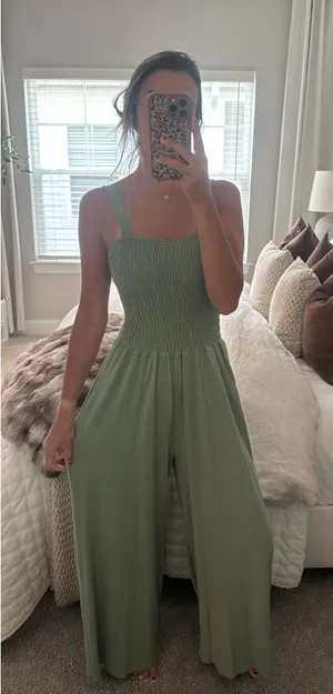 Bucketlist Jumpsuit Green thumbnail 1