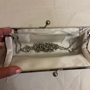 Chic Cream Beaded Clutch White thumbnail 13
