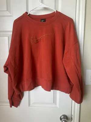 Nike Cropped Sweatshirt thumbnail 1