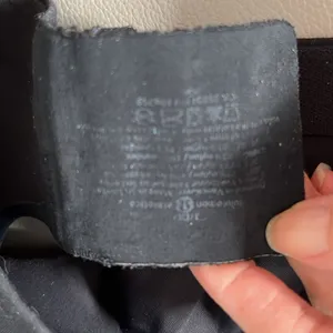 Lululemon Resizable Bra Size 34DD thumbnail 10