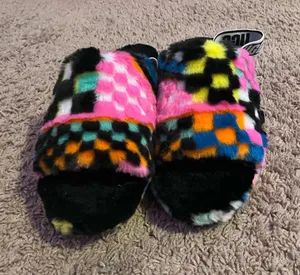 UGG Slippers Women’s  thumbnail 1