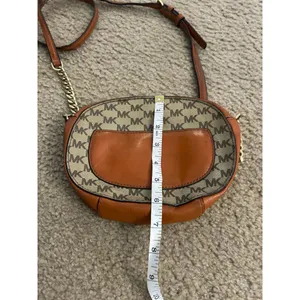 Damaged repair parts only mk Michael kors purse thumbnail 2