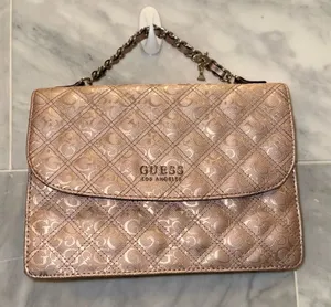 GUESS Women's Pink Shoulder Bag chain thumbnail 1