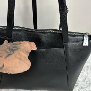 Micheal Kors Maddie Medium Crossgrain Leather Tote Bag thumbnail 4