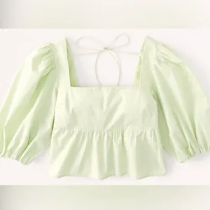 Abercrombie green spring peplum top Blouse thumbnail 1
