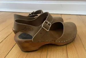 Lotta Low Wood Clogs In Taupe Oiled Nubuck thumbnail 6