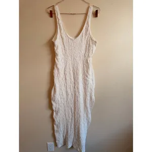 Showpo Dress Women 10 White Bodycon Textured Popcorn Midi Scoop Neck‎ Sleeveless thumbnail 9