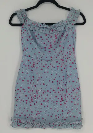 Superdown Revolve Sky Blue Floral Mini Dress Size Small Off The‎ Shoulder Girly thumbnail 1