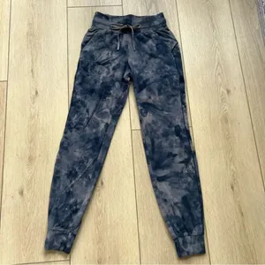Lululemon Ready to Rulu Jogger 29" Diamond Dye Lunar Rock True Navy Size 2 Pants thumbnail 5
