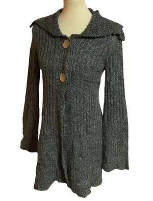 Vtg Gray Y2K hippie boho bell sleeve sweater thumbnail 1