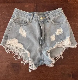 SheIn Jean shorts thumbnail 1