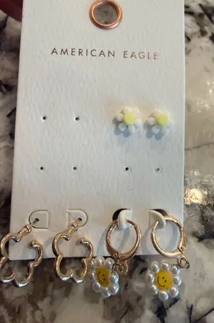 American Eagle Assorted Earring Spring Set thumbnail 1