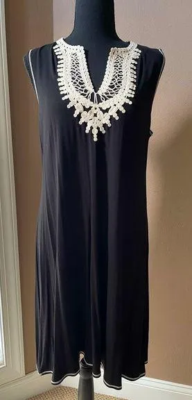 Max Studio Women’s Black Dress with Cream Accents thumbnail 1