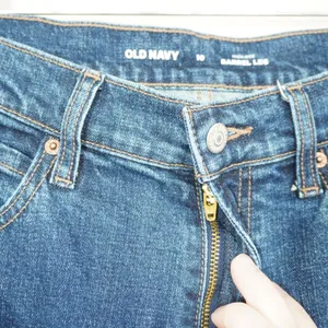 Old Navy Women's Size 10 High-Rise Barrel Leg Jeans Dark Wash Blue Denim thumbnail 5
