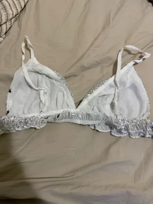 Shimmer in style with this sequin embellished silver bralette. Perfect for adding a touch of sparkle to your intimate collection. I WILL BUNDLE ON BRALETTES thumbnail 3