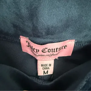 Juicy Couture Women's Navy Velour tracksuit size medium thumbnail 6