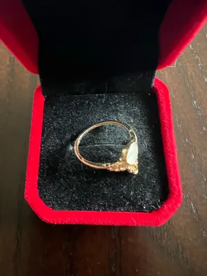 Gorgeous Golden with Gemstone Ring Size 7 thumbnail 3