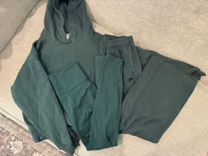 Fabletics Set Matching thumbnail 1