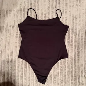 By‎ Anthropologie Womens Black Spaghetti Strap Thong Bodysuit Large Scoop Neck thumbnail 2