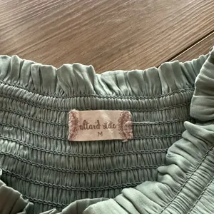 Altar'd State Sage Ruffled Mini Skirt Willing to accept offers!!! thumbnail 3
