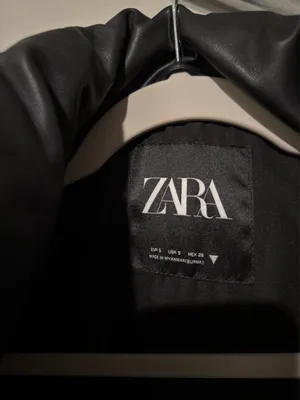 ZARA Puffer Jacket Black Leather thumbnail 2