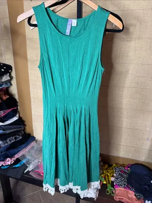 Alya Anthropologie Emerald Green Sleeveless Lace Hem Midi Dress Medium Boho thumbnail 3