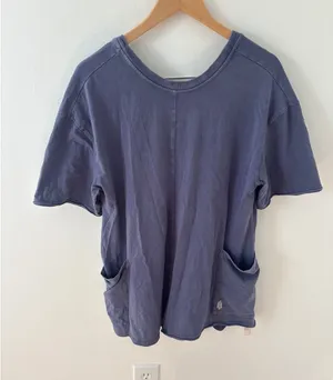 Free People FP Movement Hot Shot Reversible Tee Navy Blue XS Oversized Pockets thumbnail 1