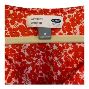 Maternity Red Floral Sleeveless Blouse Size Medium thumbnail 2