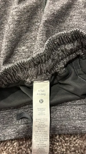 Lululemon Shorts thumbnail 4