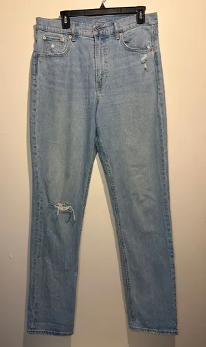 GAP Sky High Straight Light Wash Distressing Throughout Jeans Size 31 TALL thumbnail 1