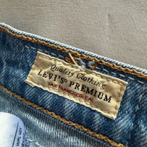 Levi's Light Blue Straight Leg Women's Jeans thumbnail 9