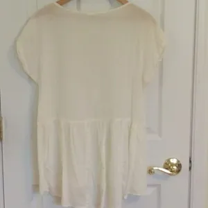 ✨ Wild Pearl Cream Flowy Babydoll Eyelet Top✨ thumbnail 5